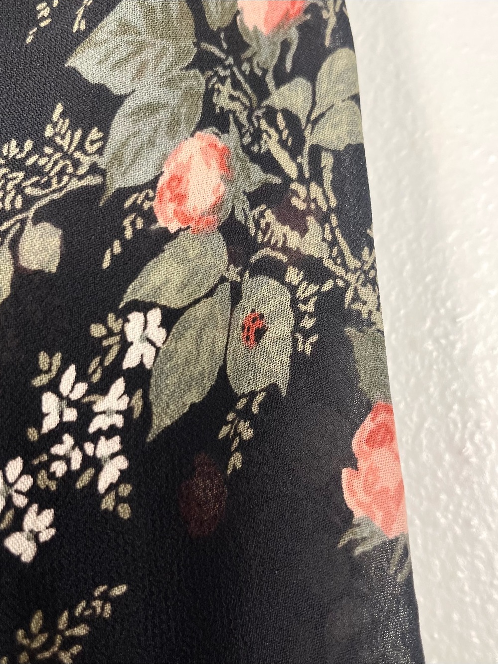Reformation Zoe Black Rose Floral Ladybug Print Ruffled Mini Wrap Dress Small - Picture 5 of 8